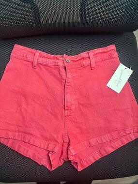 Classic High-Waist Women's Shorts in RED